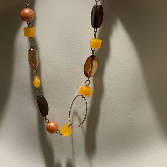 Retro Amber Bead Necklace - Picture 4 of 5